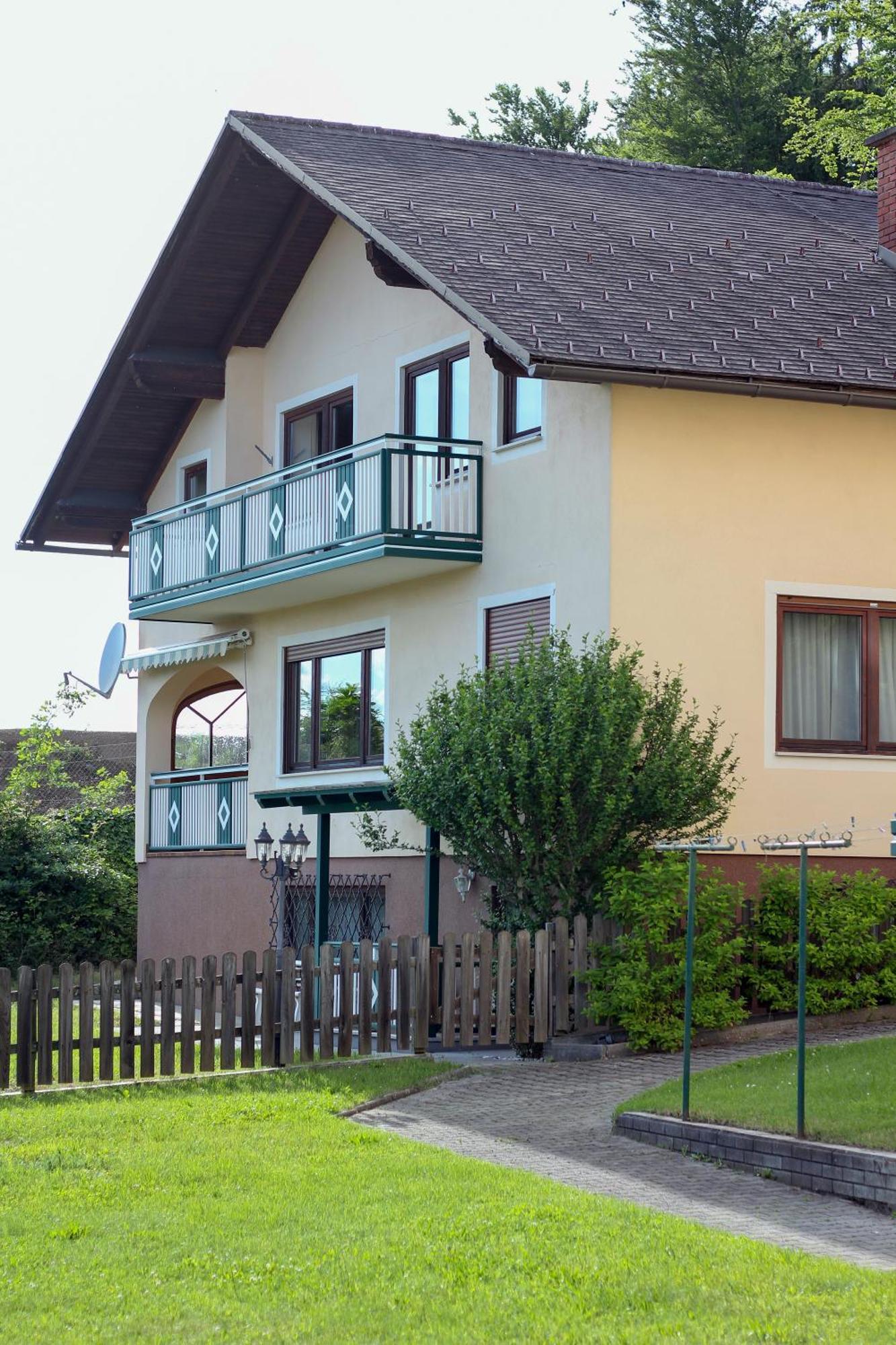 Self-Check In Apartmenthotel Seeglueck Pörtschach am Wörthersee Esterno foto