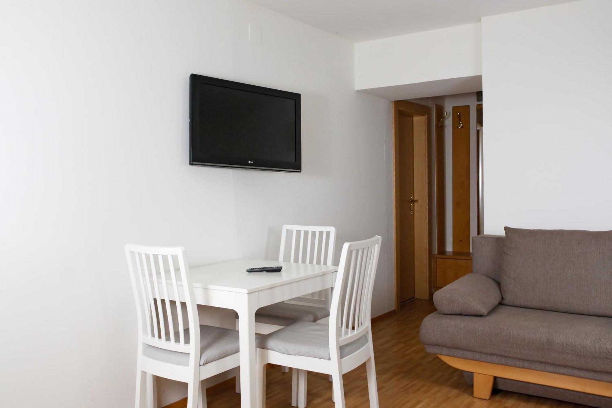 Self-Check In Apartmenthotel Seeglueck Pörtschach am Wörthersee Esterno foto