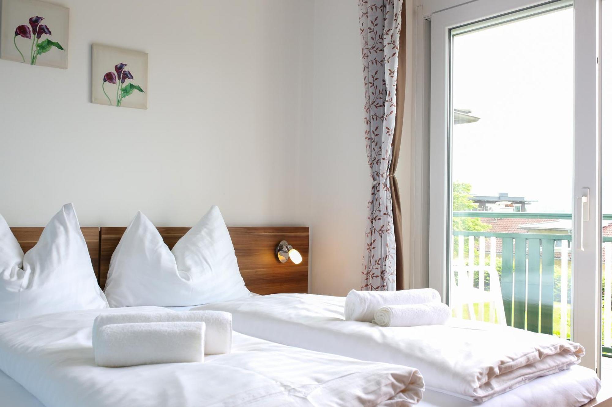 Self-Check In Apartmenthotel Seeglueck Pörtschach am Wörthersee Esterno foto