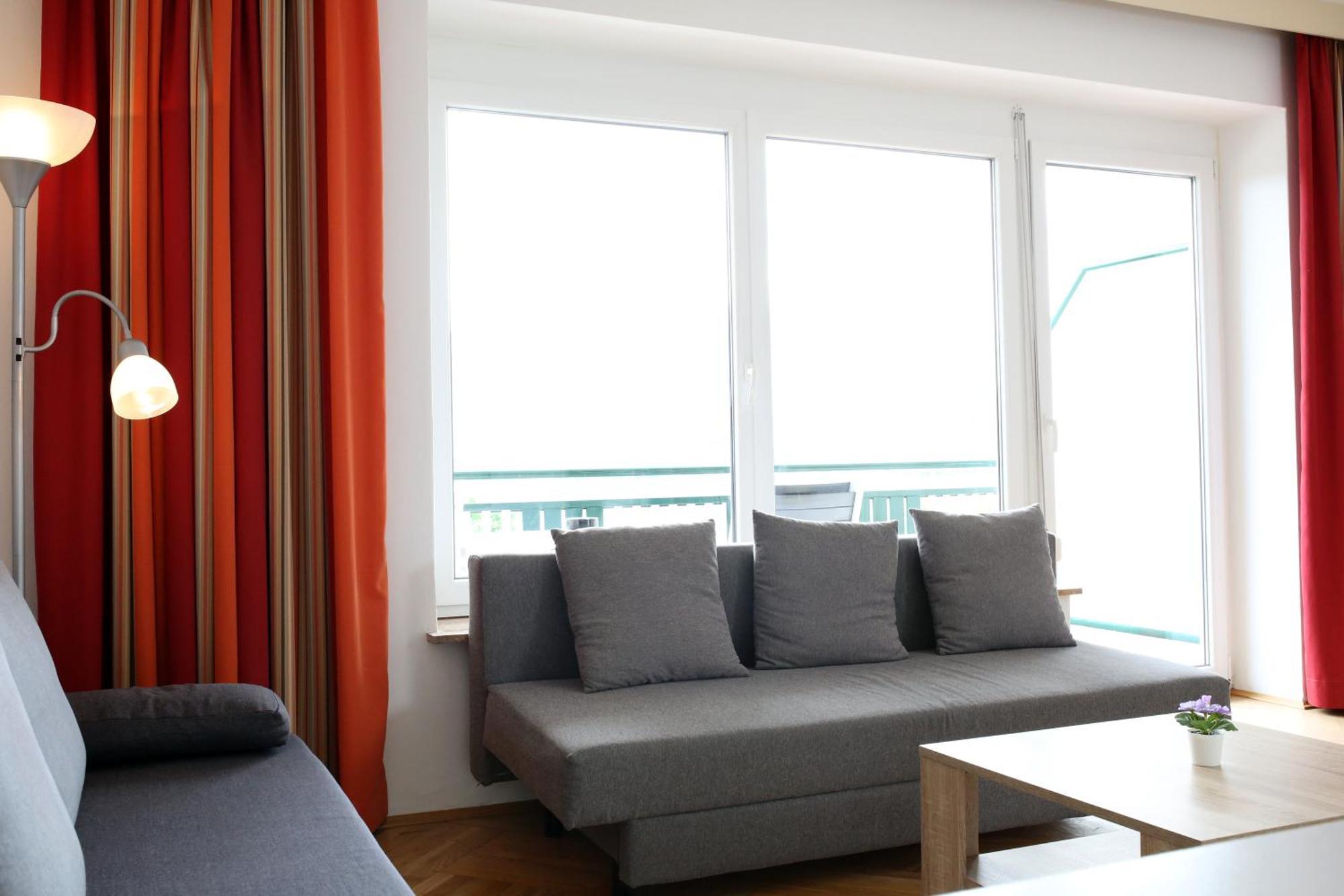 Self-Check In Apartmenthotel Seeglueck Pörtschach am Wörthersee Esterno foto